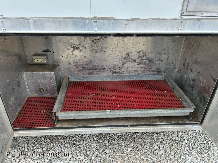 image for item NJ9527 2009 Ford E450 Super Duty box truck