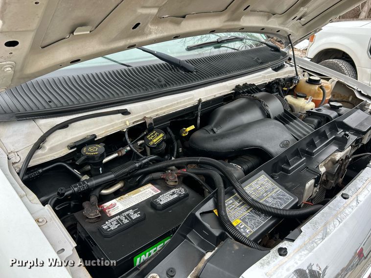 image for item NJ9527 2009 Ford E450 Super Duty box truck