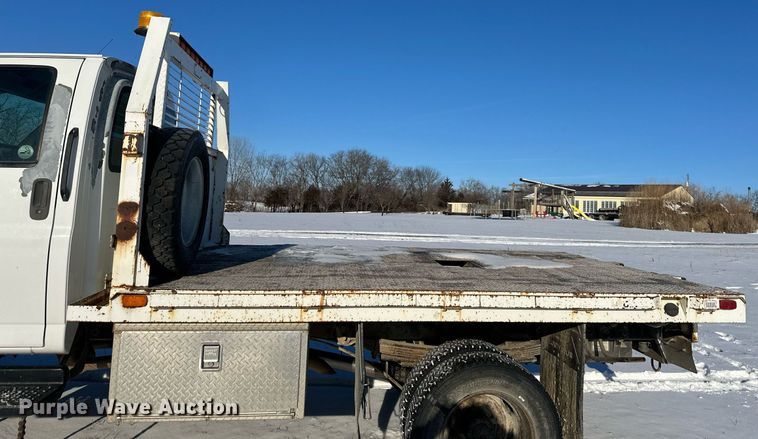image for item NL9348 2006 Chevrolet C4500 flatbed truck