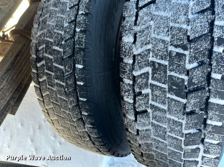 image for item NL9348 2006 Chevrolet C4500 flatbed truck