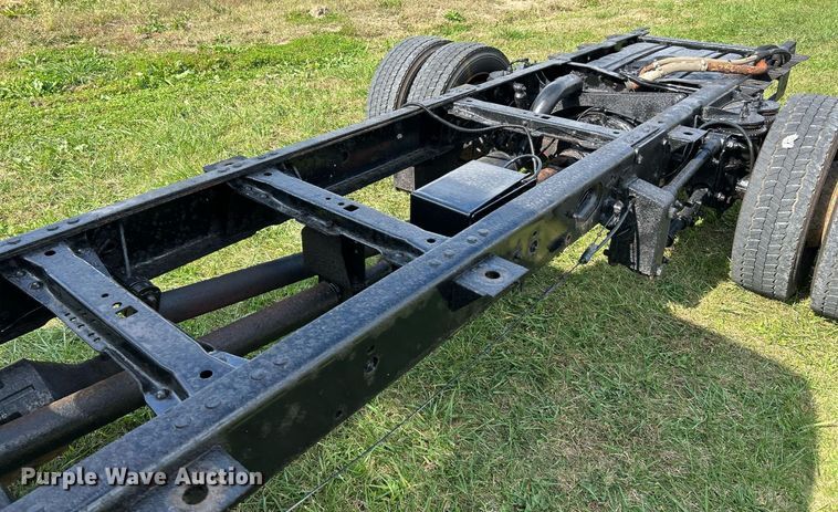 image for item NR9307 2009 Ford F450 Super Duty XLT truck cab and chassis