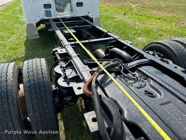 image for item NR9307 2009 Ford F450 Super Duty XLT truck cab and chassis