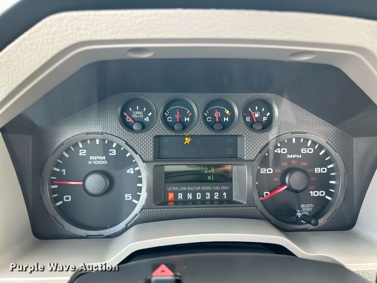 image for item NR9307 2009 Ford F450 Super Duty XLT truck cab and chassis