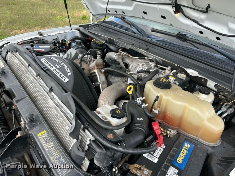 image for item NR9307 2009 Ford F450 Super Duty XLT truck cab and chassis