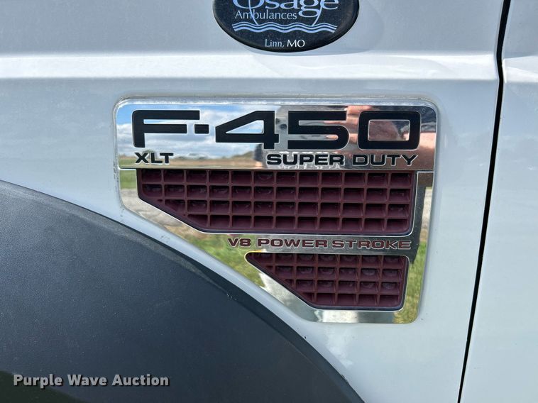image for item NR9307 2009 Ford F450 Super Duty XLT truck cab and chassis