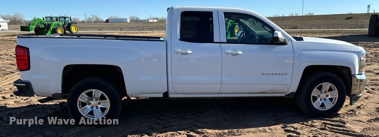 image for item NU9328 2018 Chevrolet Silverado 1500 Double Cab pickup truck