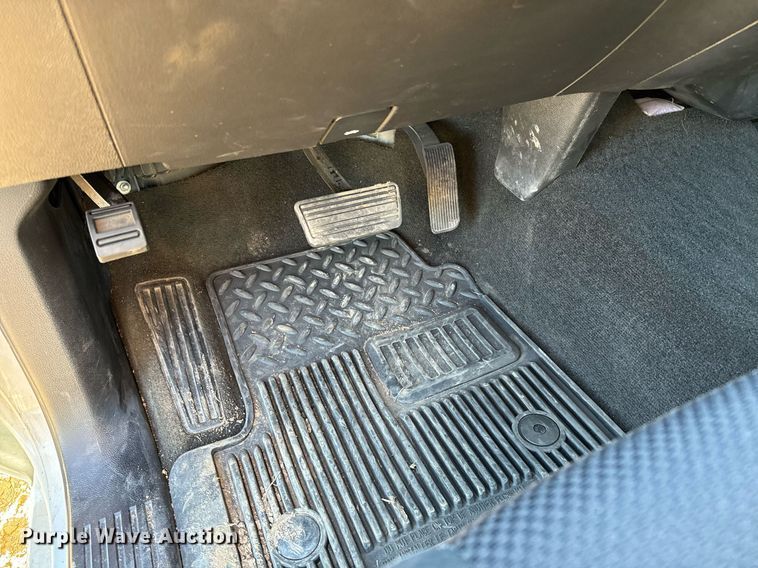 image for item NU9328 2018 Chevrolet Silverado 1500 Double Cab pickup truck