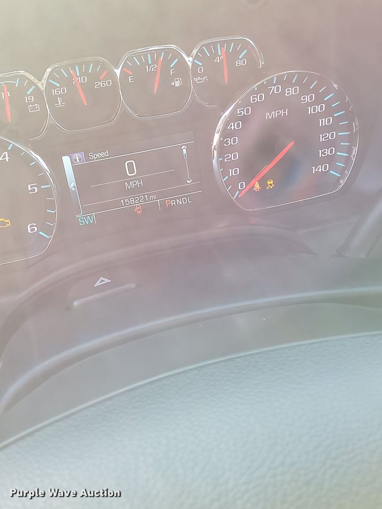 image for item NU9328 2018 Chevrolet Silverado 1500 Double Cab pickup truck