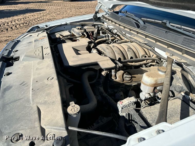 image for item NU9328 2018 Chevrolet Silverado 1500 Double Cab pickup truck