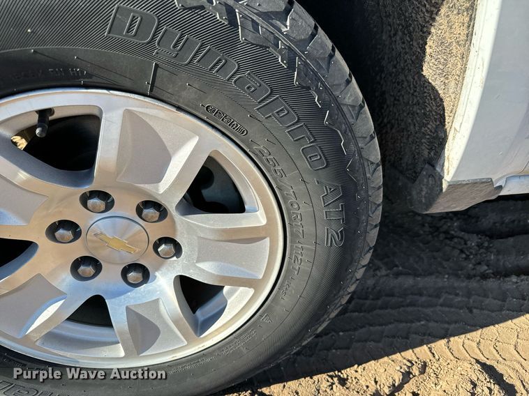 image for item NU9328 2018 Chevrolet Silverado 1500 Double Cab pickup truck