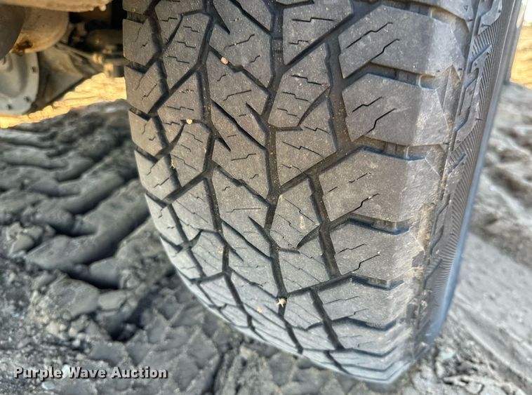 image for item NU9328 2018 Chevrolet Silverado 1500 Double Cab pickup truck