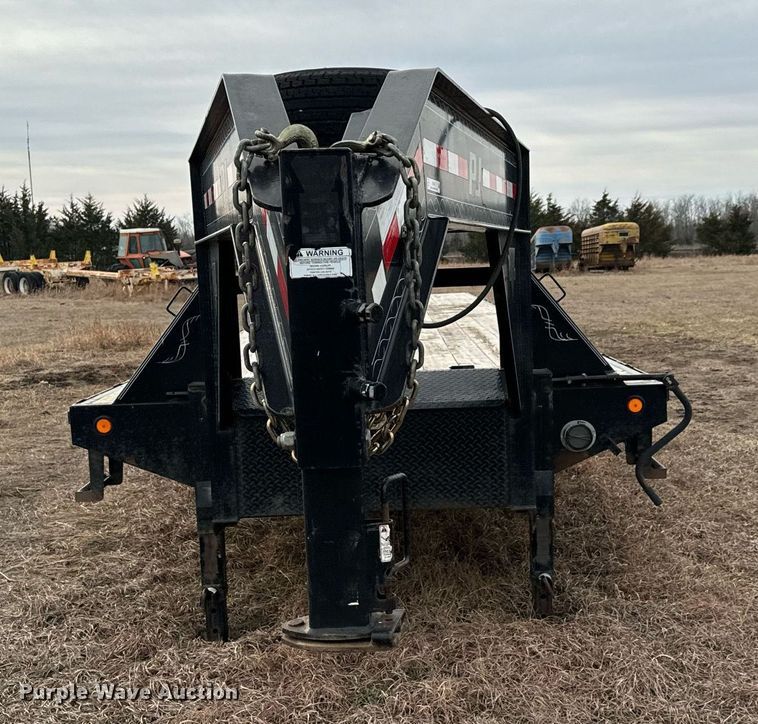 image for item NU9426 2015 PJ FD402 equipment trailer