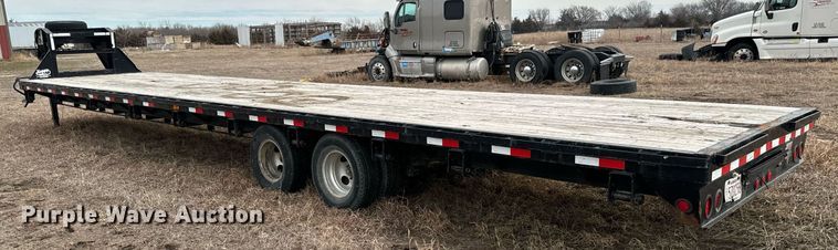 image for item NU9426 2015 PJ FD402 equipment trailer