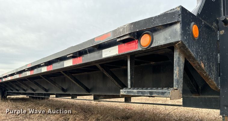 image for item NU9426 2015 PJ FD402 equipment trailer