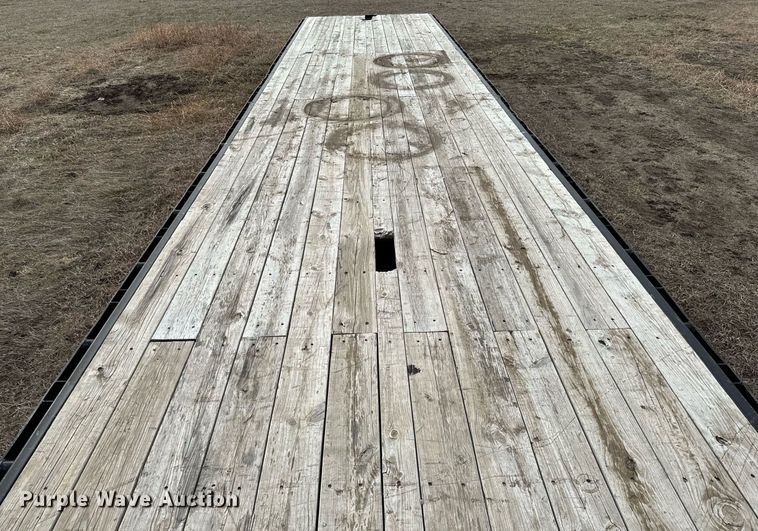 image for item NU9426 2015 PJ FD402 equipment trailer