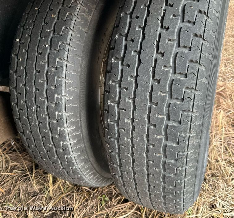 image for item NU9426 2015 PJ FD402 equipment trailer