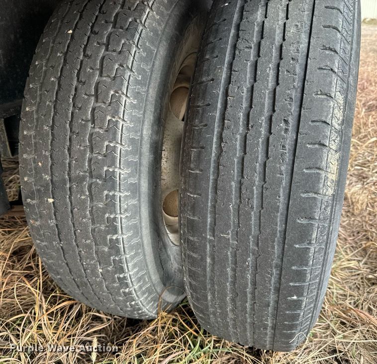 image for item NU9426 2015 PJ FD402 equipment trailer