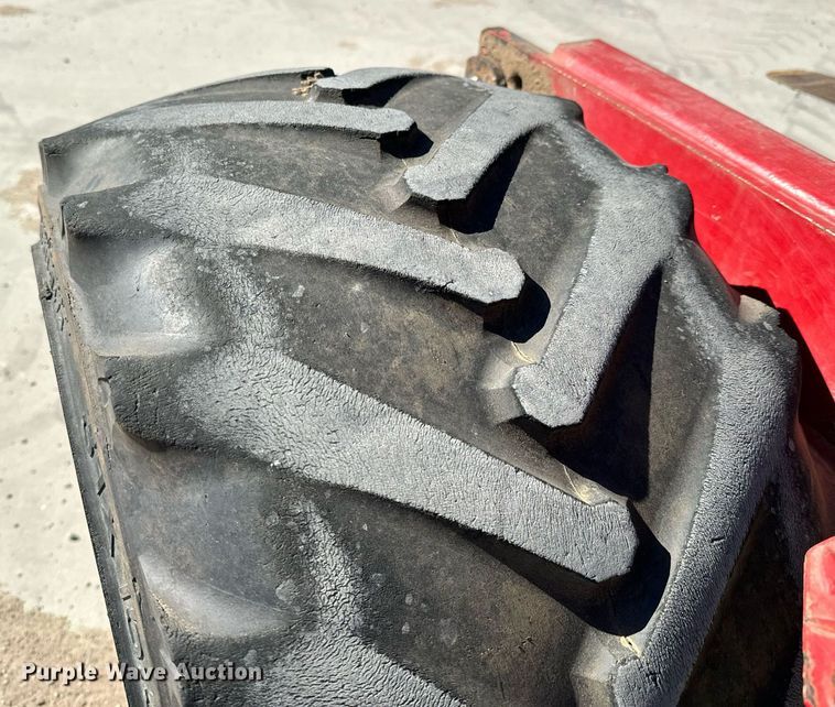 image for item NU9457 2001 Moffett  M5000 forklift