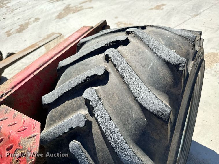 image for item NU9457 2001 Moffett  M5000 forklift