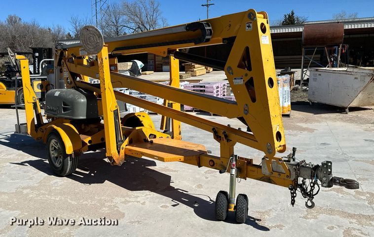 image for item NU9458 2014 Haulotte 4527A boom lift