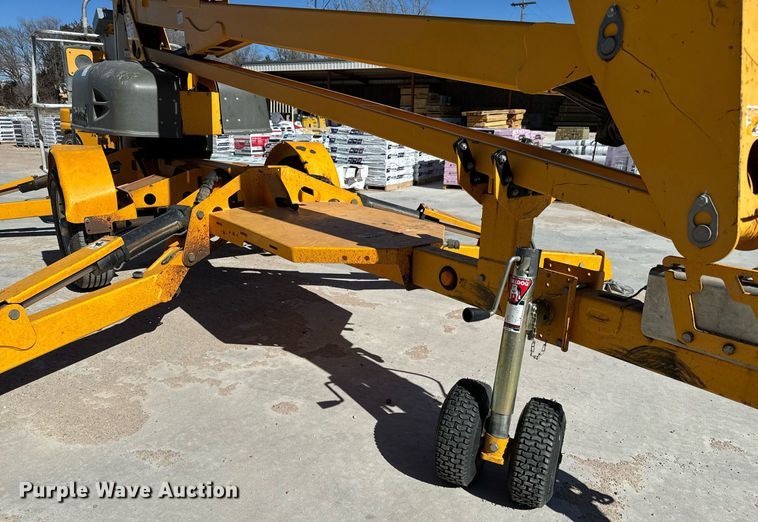 image for item NU9458 2014 Haulotte 4527A boom lift