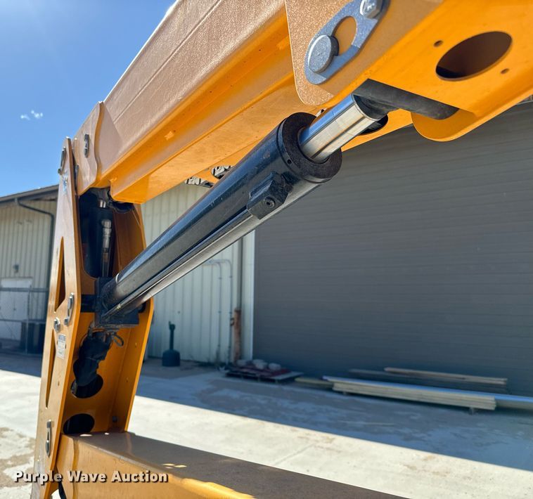 image for item NU9458 2014 Haulotte 4527A boom lift