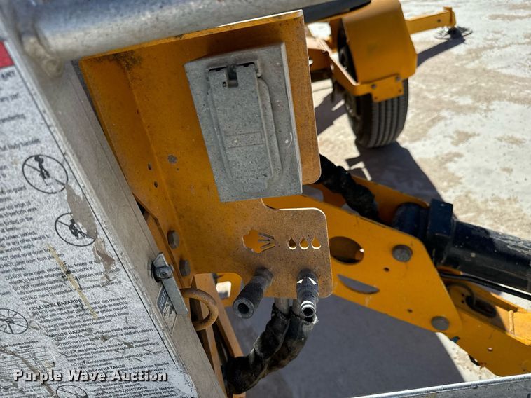 image for item NU9458 2014 Haulotte 4527A boom lift