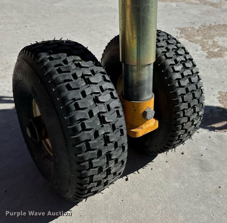 image for item NU9458 2014 Haulotte 4527A boom lift