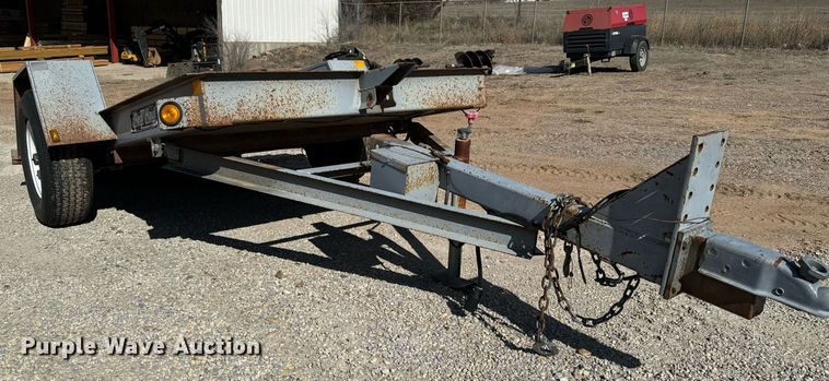 image for item NU9459 2012 Redi Haul ML5460E tilt deck utility trailer