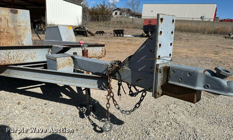 image for item NU9459 2012 Redi Haul ML5460E tilt deck utility trailer
