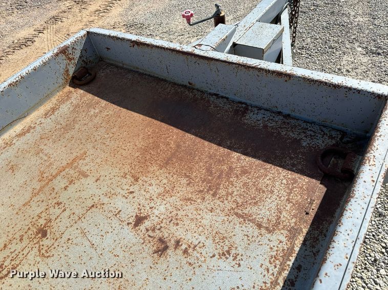 image for item NU9459 2012 Redi Haul ML5460E tilt deck utility trailer