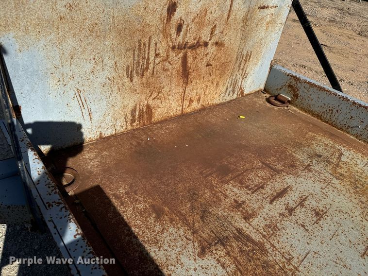 image for item NU9459 2012 Redi Haul ML5460E tilt deck utility trailer