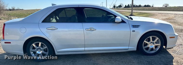 image for item NU9473 2010 Cadillac  STS 