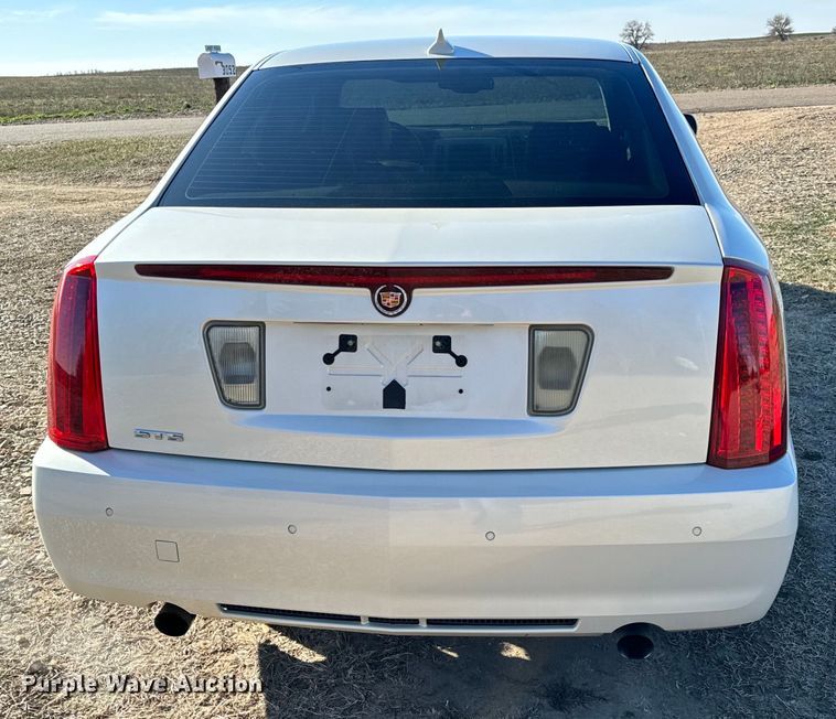 image for item NU9473 2010 Cadillac  STS 