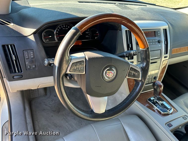 image for item NU9473 2010 Cadillac  STS 