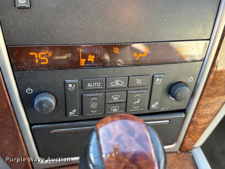 image for item NU9473 2010 Cadillac  STS 