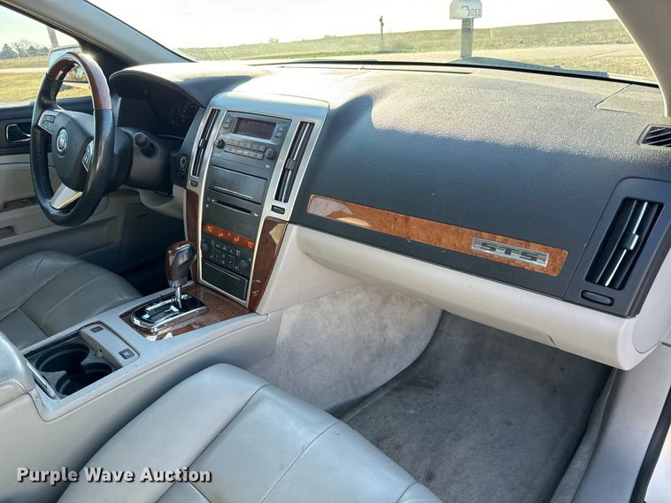 image for item NU9473 2010 Cadillac  STS 