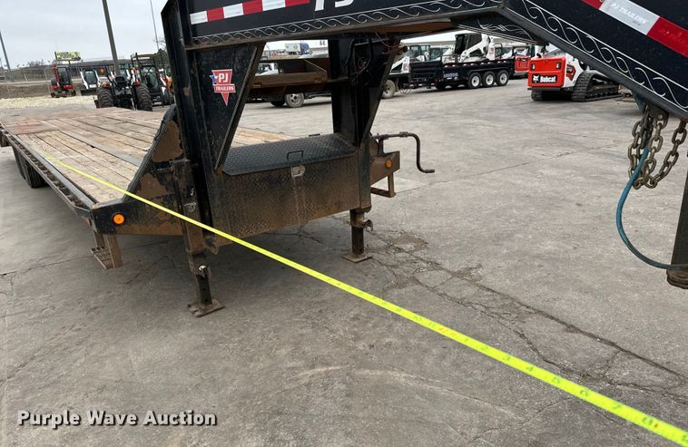 image for item NU9507 2019 PJ LD322 equipment trailer