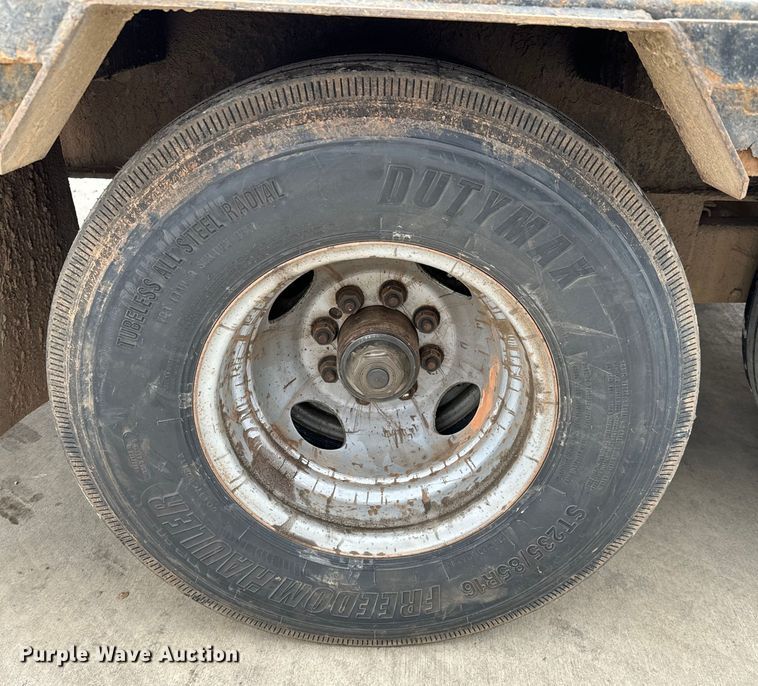 image for item NU9507 2019 PJ LD322 equipment trailer