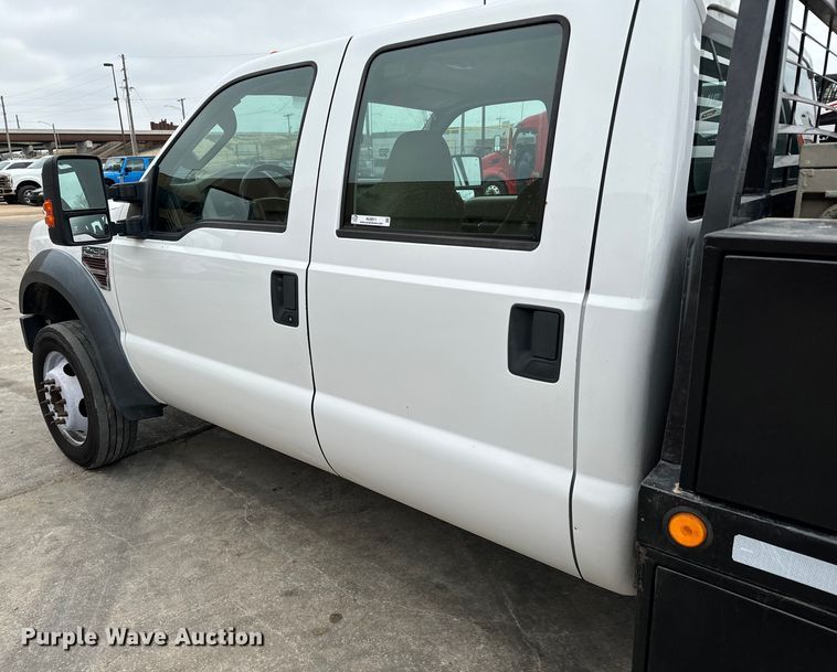 image for item NU9511 2008 Ford F450 Super Duty Crew Cab flatbed truck