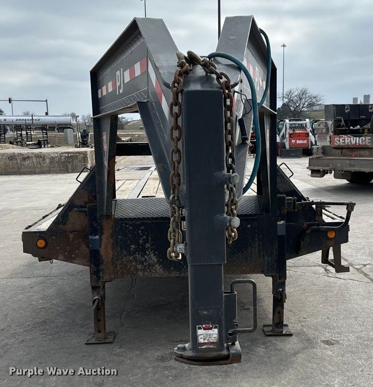 image for item NU9513 2019 PJ LY322 equipment trailer