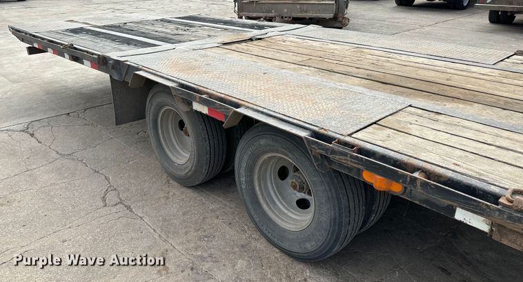 image for item NU9513 2019 PJ LY322 equipment trailer