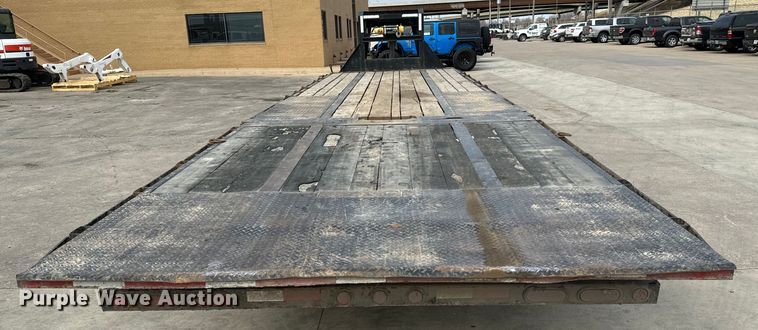 image for item NU9513 2019 PJ LY322 equipment trailer