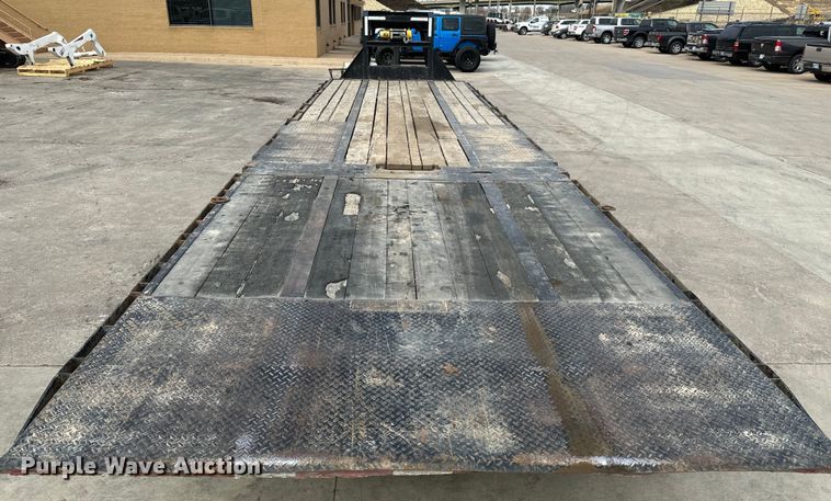 image for item NU9513 2019 PJ LY322 equipment trailer