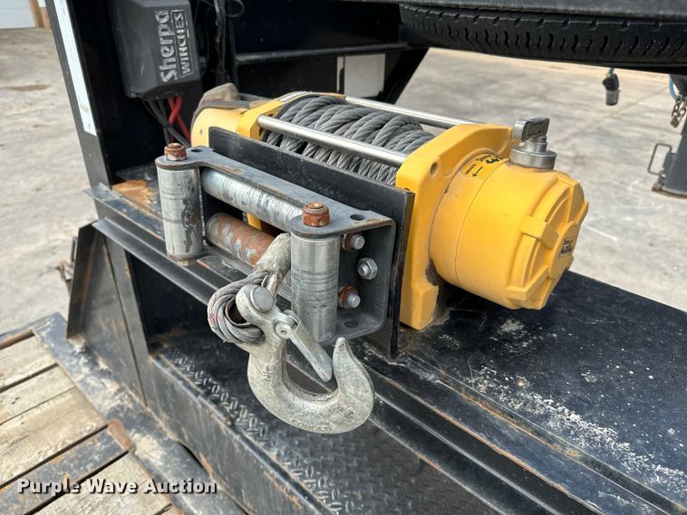 image for item NU9513 2019 PJ LY322 equipment trailer