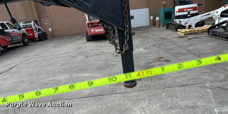 image for item NU9513 2019 PJ LY322 equipment trailer