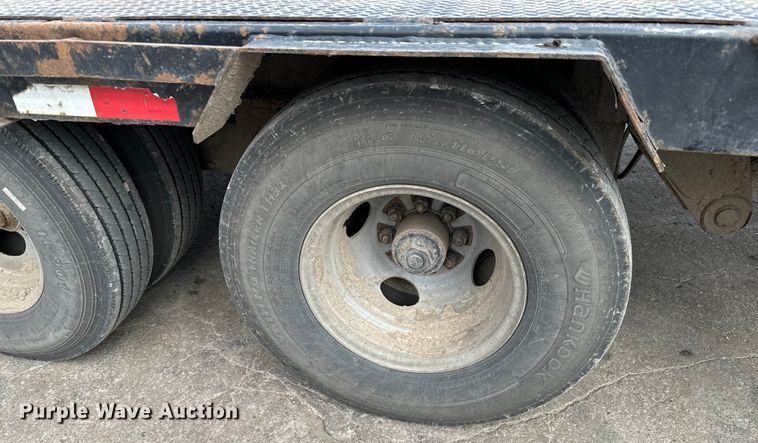 image for item NU9513 2019 PJ LY322 equipment trailer