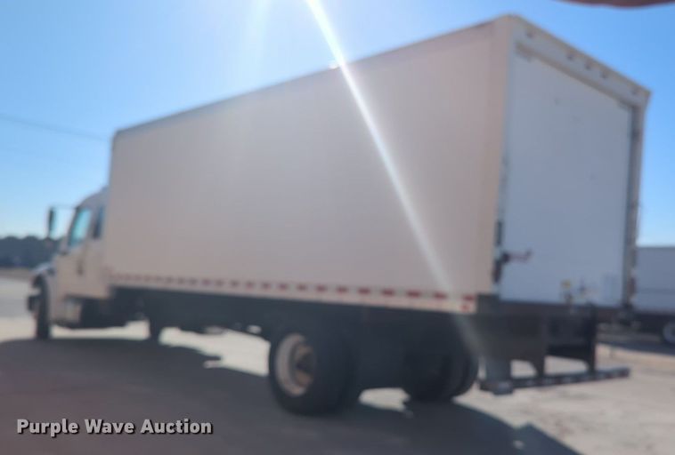 image for item NZ9303 2016 Freightliner Business Class M2 box truck