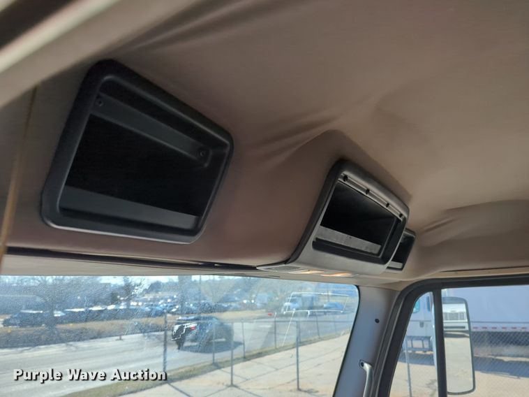 image for item NZ9303 2016 Freightliner Business Class M2 box truck