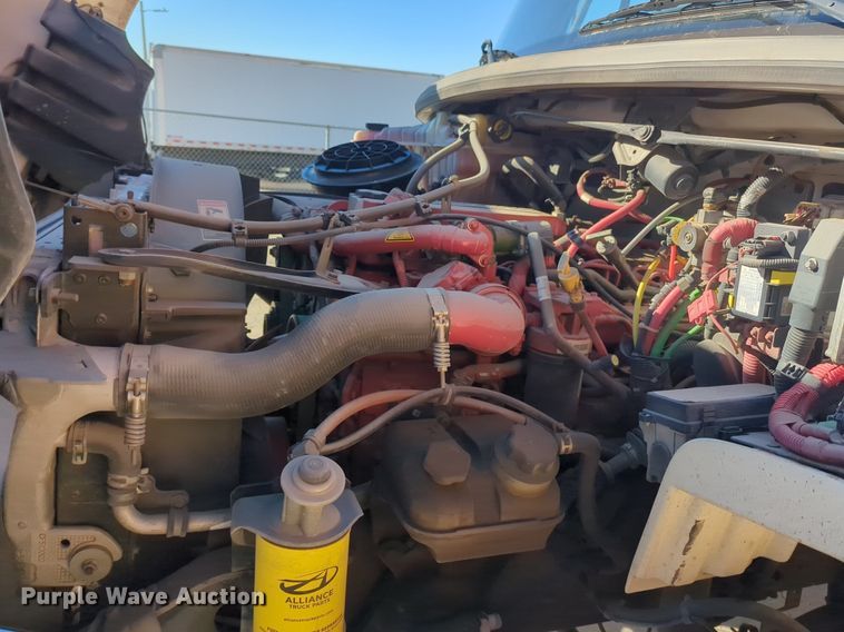 image for item NZ9303 2016 Freightliner Business Class M2 box truck